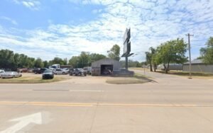 Smith Towing and Recovery LLC tow service company in Woodward, Oklahoma offering 24 hour towing near me