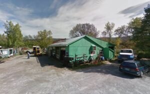 Monarch Auto Body Shop tow service company in Manchester Center, Vermont offering 24 hour towing near me