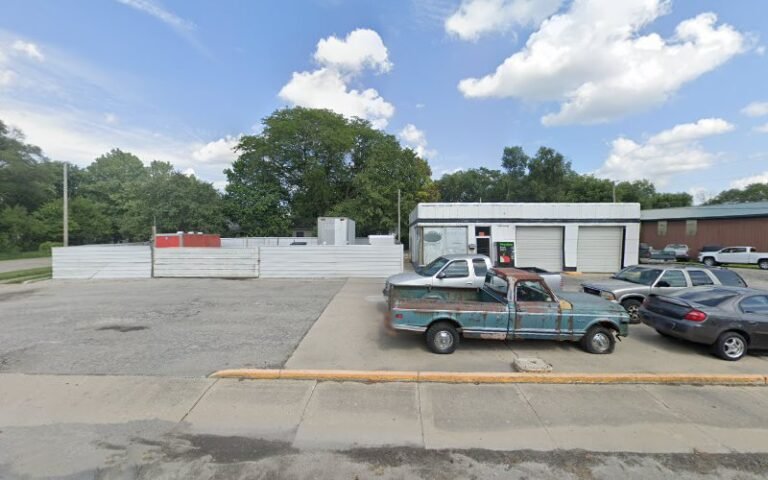 Triple A All American Towing Tow Service in Peru, Indiana