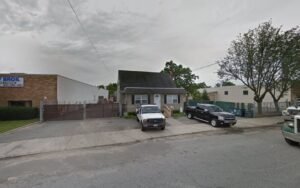 Armando Heavy Duty Towing tow service company in Amityville, New York offering 24 hour towing near me