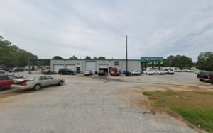 Greenwood Wrecker Services & Repair tow service company in Greenwood, South Carolina offering 24 hour towing near me