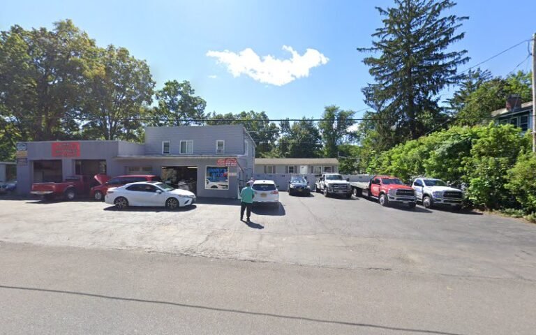 Danny’s Auto & Towing Tow Service in Kingston, New York