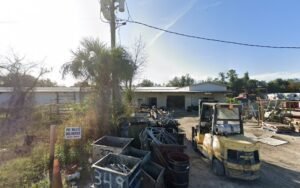 Hurley's Towing tow service company in Tavares, Florida offering 24 hour towing near me