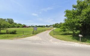 Cooper Towing and Recovery tow service company in Marion, Kentucky offering 24 hour towing near me