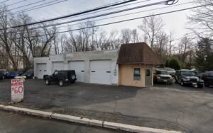 YK Auto Towing LLC tow service company in Burlington, New Jersey offering 24 hour towing near me