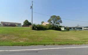 F & W Auto LLC tow service company in Fredericksburg, Pennsylvania offering 24 hour towing near me