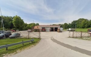 Asher Fleet Services tow service company in Ellettsville, Indiana offering 24 hour towing near me