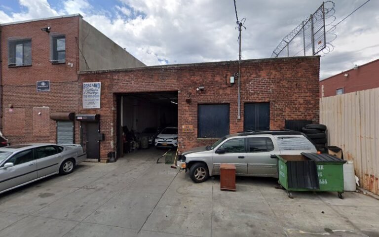 Boscaino Collision & Towing Inc Tow Service in Brooklyn, New York