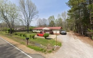 Two Brothers Towing tow service company in Columbus, Mississippi offering 24 hour towing near me