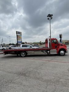 Pioneer towing services tow service company in , offering 24 hour towing near me