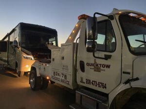 QuickTow tow service company in , offering 24 hour towing near me