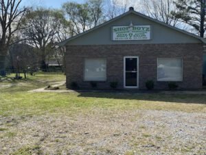 Shop Boyz Wrecker Service tow service company in Selma, Alabama offering 24 hour towing near me