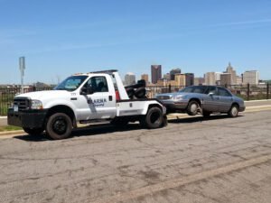 Karma Towing tow service company in , offering 24 hour towing near me