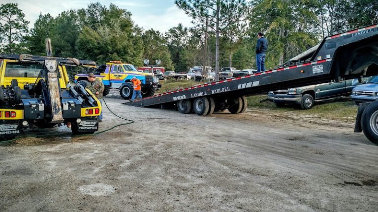 Parkway Wrecker Service Tow Service in Tallahassee, Florida