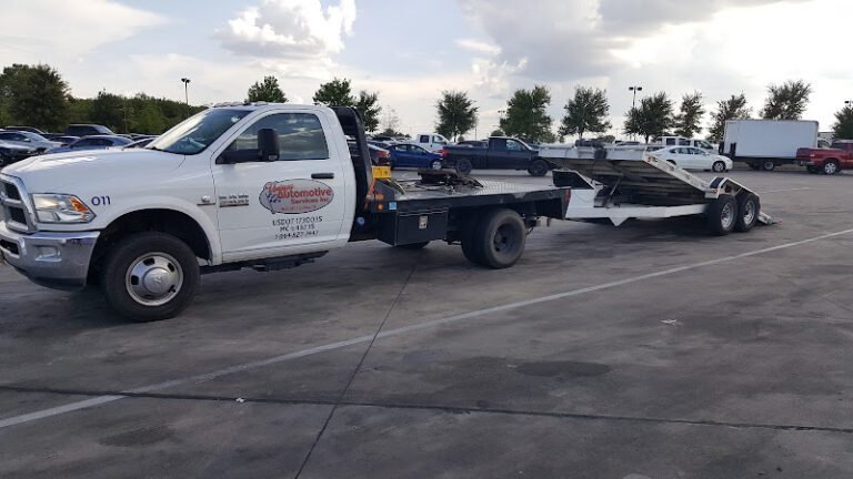 Unique Automotive Services LLC Tow Service in North Little Rock, Arkansas