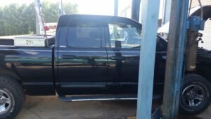 Wayne's Garage Inc tow service company in Cross Junction, Virginia offering 24 hour towing near me