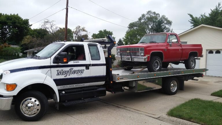Mayflower Towing Tow Service in Plymouth, Michigan