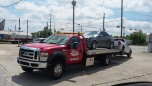 Genie Towing tow service company in Pasadena, Texas offering 24 hour towing near me
