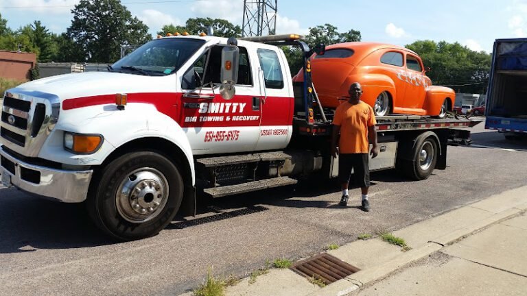 Smitty Big Towing & Recovery Tow Service in Local, US
