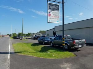 George's Auto Services, Inc. tow service company in Pascagoula, Mississippi offering 24 hour towing near me