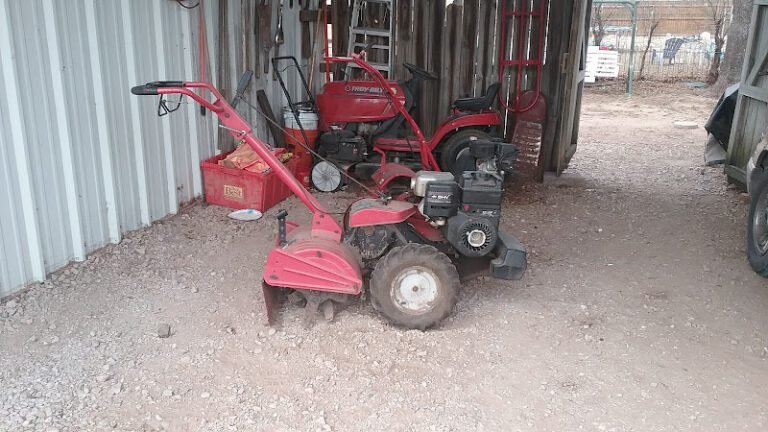 Owen’s Service Co Tow Service in Nocona, Texas