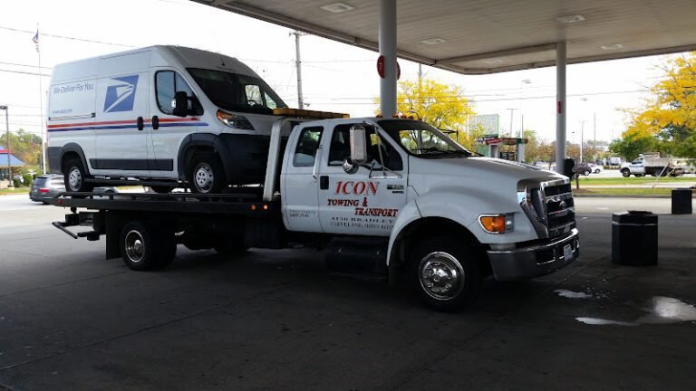Icon Towing Tow Service in Cleveland, Ohio