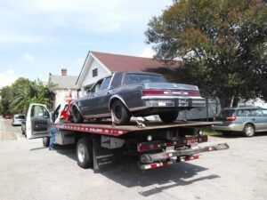 Boudreaux's Automotive tow service company in New Orleans, Louisiana offering 24 hour towing near me