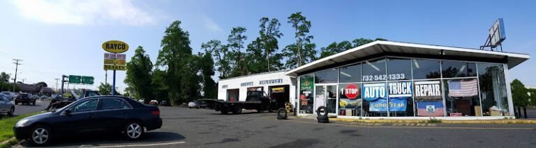 Rayco Total Auto Repair Tow Service in Eatontown, New Jersey