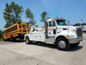 United Towing Services, Inc. tow service company in Cleveland, Ohio offering 24 hour towing near me