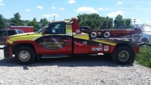 Seyer's Garage tow service company in Cape Girardeau, Missouri offering 24 hour towing near me