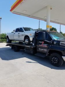 Point 2 Point Towing tow service company in Houston, Texas offering 24 hour towing near me