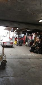 Lucky Jr. tow service company in Los Angeles, California offering 24 hour towing near me