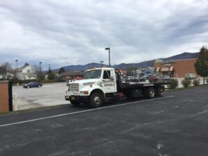 Tiffanies Towing tow service company in , offering 24 hour towing near me