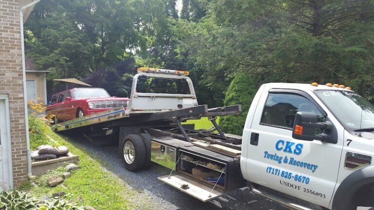 CKS Towing & Recovery, LLC Tow Service in Conewago Township, Pennsylvania