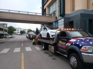Tommy's Main Line Towing tow service company in Devon, Pennsylvania offering 24 hour towing near me