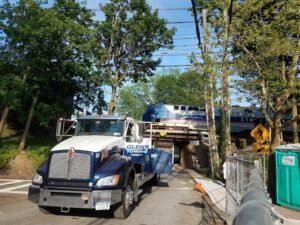 Glen's Towing tow service company in Elmsford, New York offering 24 hour towing near me