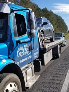R & S Towing & Recovery tow service company in Wallace, North Carolina offering 24 hour towing near me