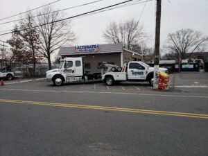 Accurate Towing Service tow service company in Toms River, New Jersey offering 24 hour towing near me
