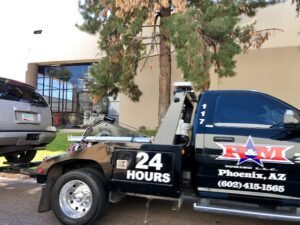 R & M Towing LLC tow service company in Phoenix, Arizona offering 24 hour towing near me