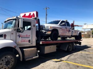 Tow Jam tow service company in Houston, Texas offering 24 hour towing near me