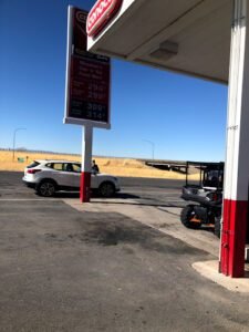 Conoco tow service company in Meadow, Utah offering 24 hour towing near me