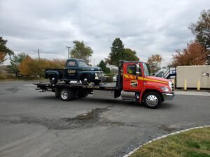 Daves Heavy Towing tow service company in Hillsborough Township, New Jersey offering 24 hour towing near me