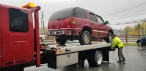 BEST AUTO STORAGE tow service company in Houston, Texas offering 24 hour towing near me