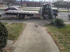 Maine's Towing & Recovery Services tow service company in Springfield, Ohio offering 24 hour towing near me