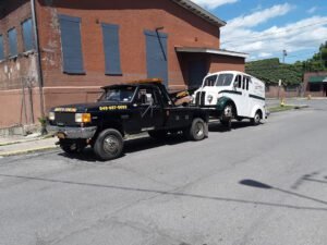 Hoppy's Towing & Recovery tow service company in , offering 24 hour towing near me