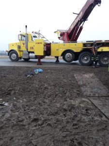 Tri Power Towing & Recovery tow service company in Effingham, Illinois offering 24 hour towing near me