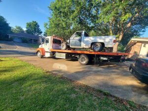 Sho Nuff Towing tow service company in Long Beach, Mississippi offering 24 hour towing near me