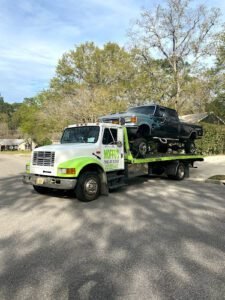 Moffo's Towing & Recovery tow service company in Gainesville, Florida offering 24 hour towing near me