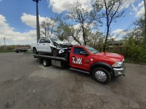 Akiki Towing tow service company in Hyde Park, Massachusetts offering 24 hour towing near me