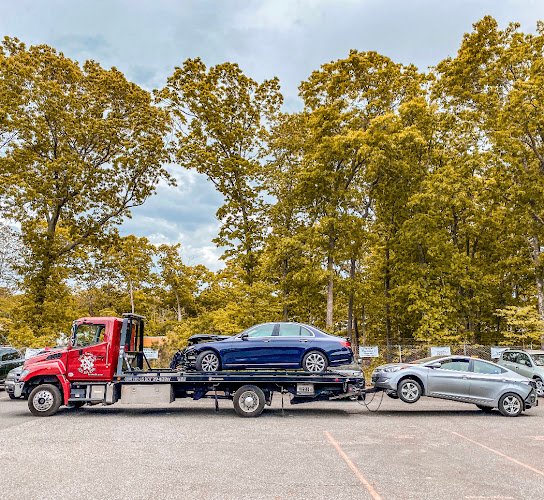 Info’s Towing Inc Tow Service in Riverhead, New York Info’s Towing Inc Tow Service in Riverhead, New York